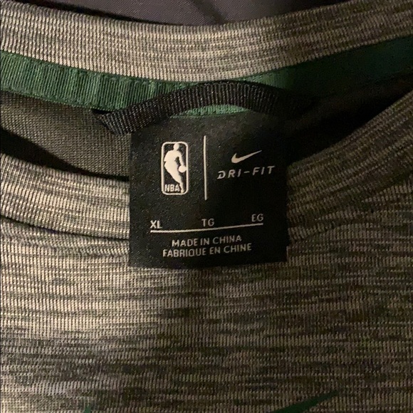 Nike Spotlight Pullover Boston Celtics - Picture 2 of 2